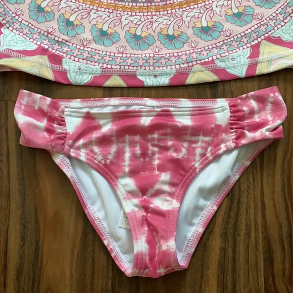 Billabong Medallion Madness Rash Guard set - Picture 5 of 12